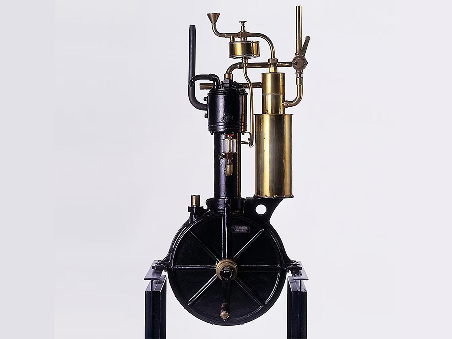 Daimler 1.5-hp one-cylinder engine