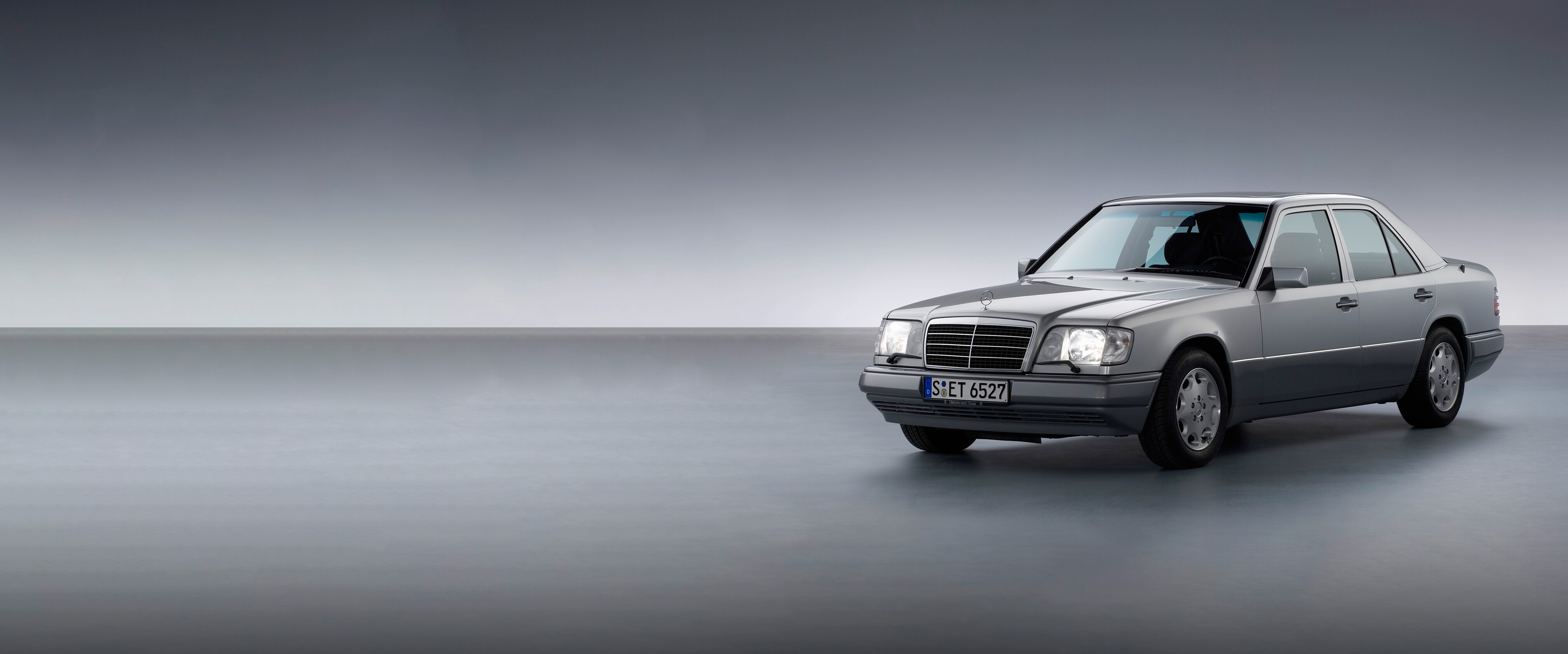 Side view of theMercedes-Benz 190 SL