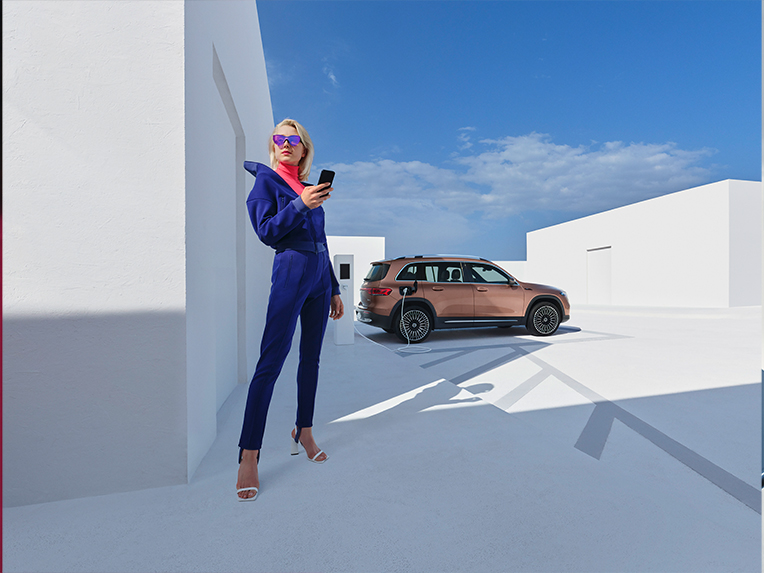 The best connection to your Mercedes-Benz: The Mercedes-Benz App. Mercedes-Benz Apps | Digital Extras | Mercedes-Benz