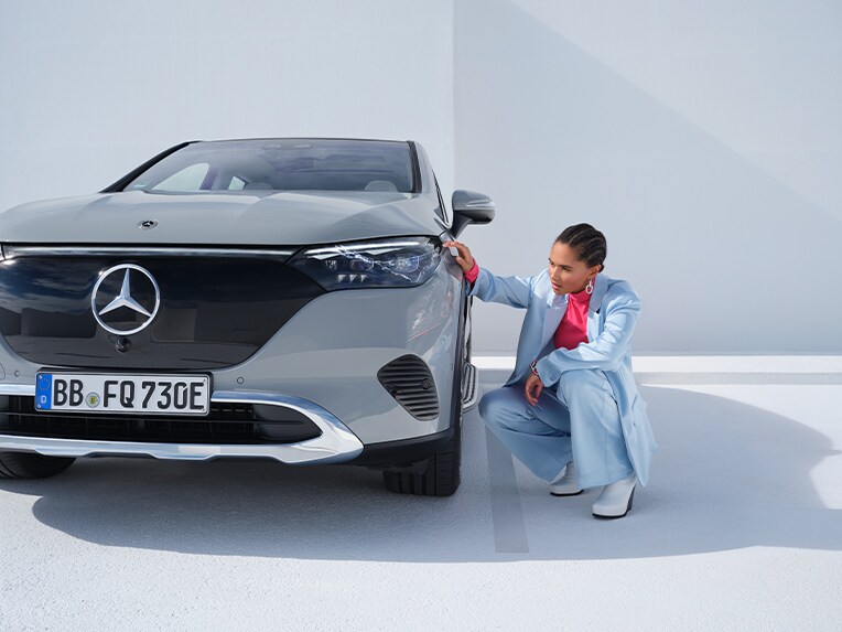 The Accident and Breakdown Management as one of various Digital Extras from Mercedes-Benz.