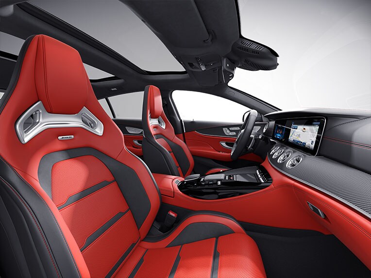 AMG Performance seats in red pepper/black in the Mercedes-AMG GT 63 S E PERFORMANCE.