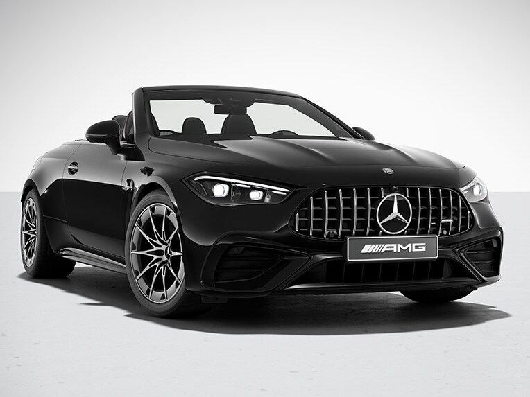 配備AMG 夜間套裝的Mercedes-AMG CLE開篷車。