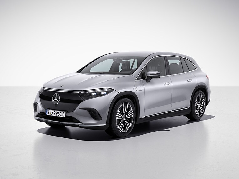 配備 Electric Art Line 的全新 電動車EQS SUV 。