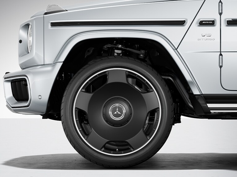 Mercedes-AMG G-Class的55.9厘米（22吋）AMG五幅設計鍛造輪圈。
