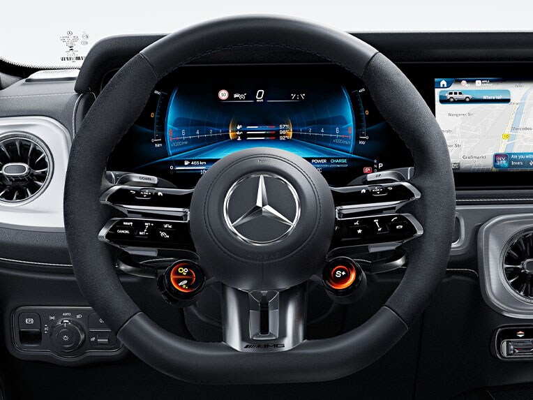 Mercedes-AMG G-Class內的nappa真皮/MICROCUT超細纖維AMG高性能軚盤。