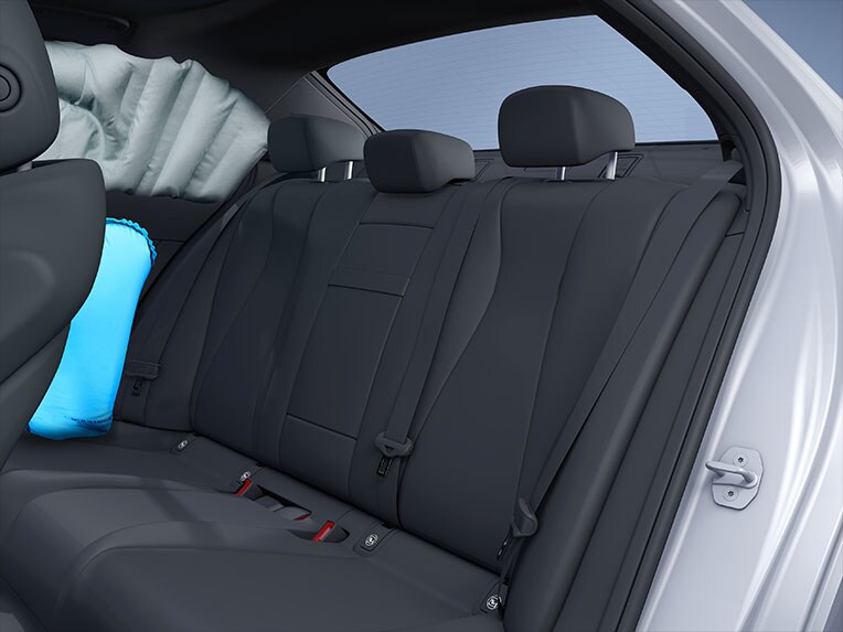 Illustration showing the sidebags in the rear of the Mercedes-Benz GLB.