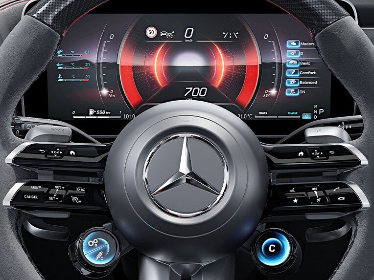 全新 Mercedes-AMG GLC 轎跑車的 AMG DYNAMIC套裝加強版。