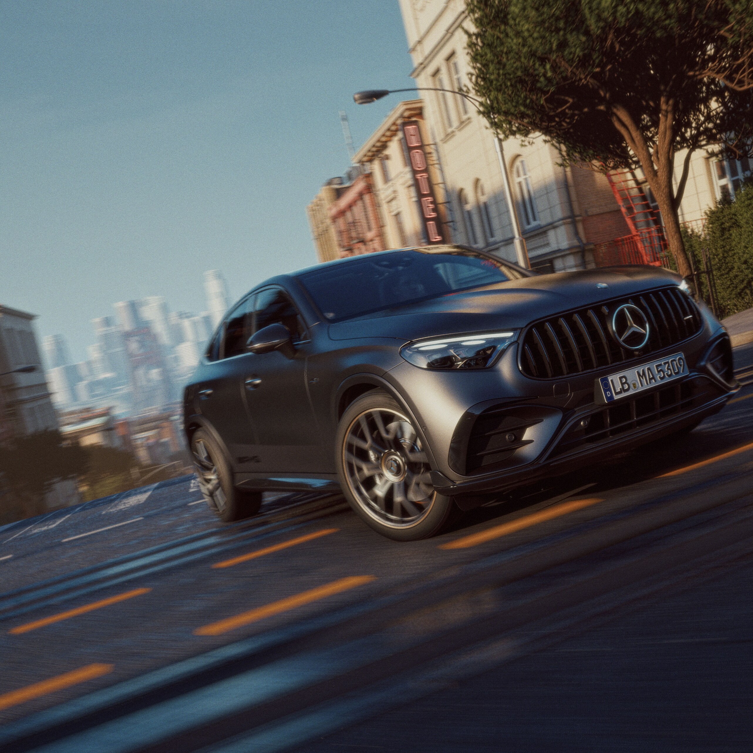 全新 Mercedes-AMG GLC Coupé 外觀。