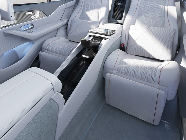 Mercedes-Maybach GLS的First-Class豪華後座。