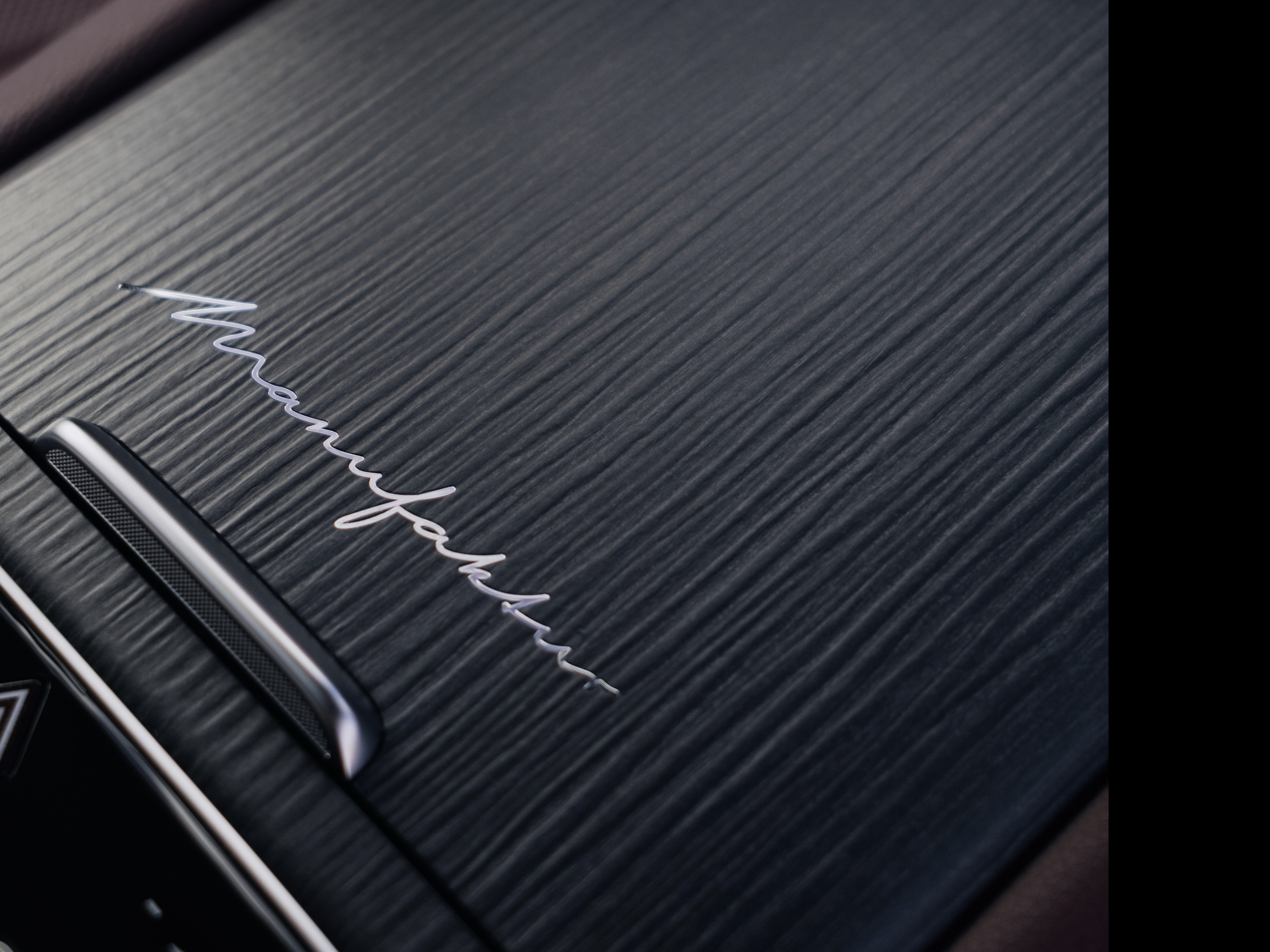 MANUFAKTUR | The brand | Mercedes-AMG MANUFAKTUR for Mercedes-AMG.