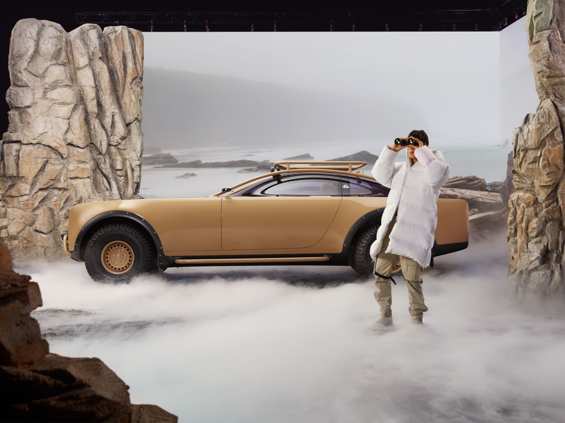 Mercedes-Maybach S-Class Virgil Abloh 的車尾視圖。