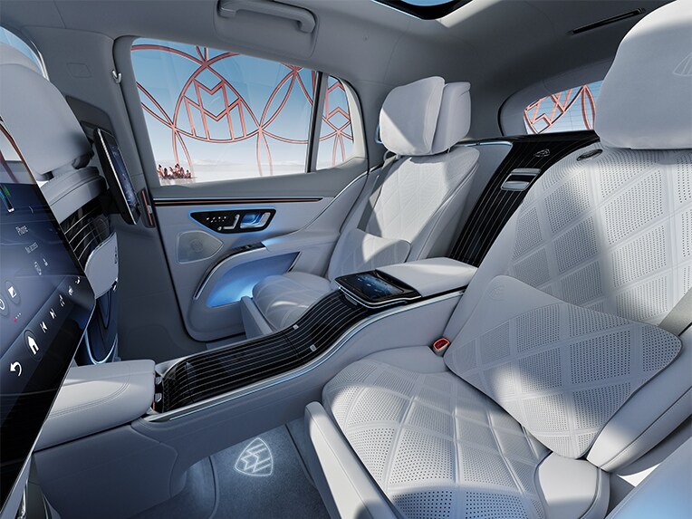 Mercedes-Maybach EQS SUV豪華轎車的内裝採用可持續性地製造皮革。