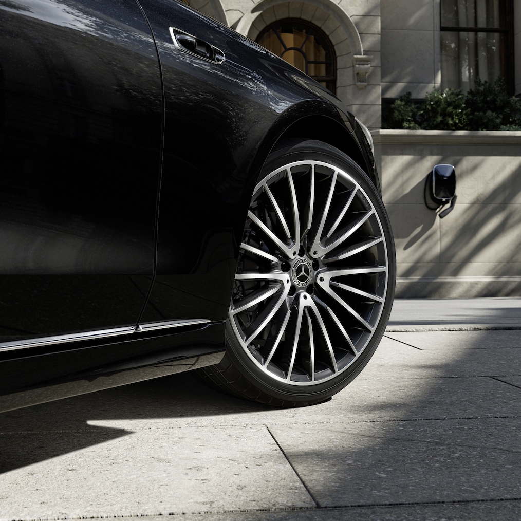 E-ACTIVE BODY CONTROL | S-Class