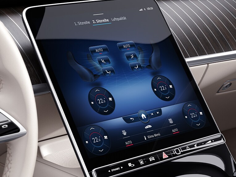 Mercedes-Benz S系列房車配備後座區 THERMOTRONIC自動恆溫控制。
