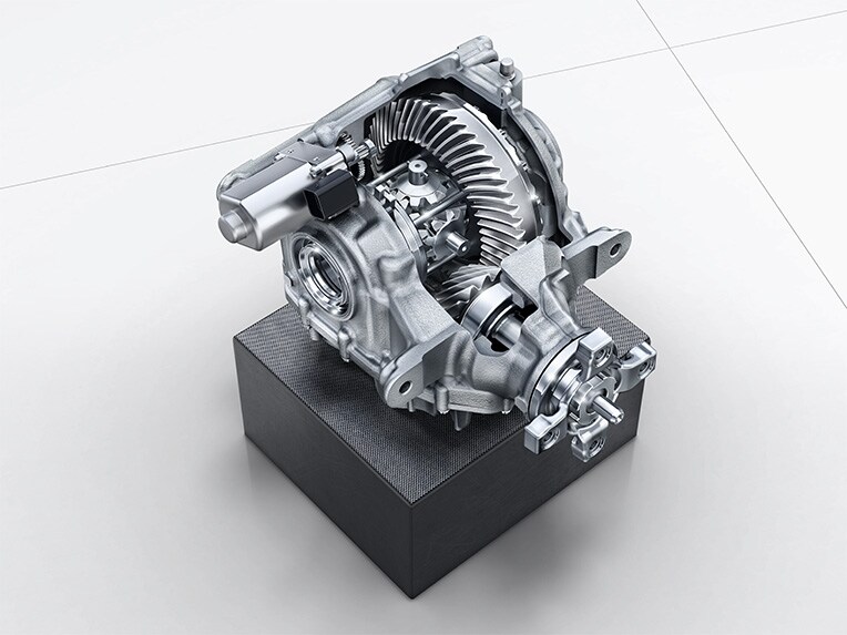 AMG electronic locking differential (43) of the Mercedes-AMG SL Roadster.
