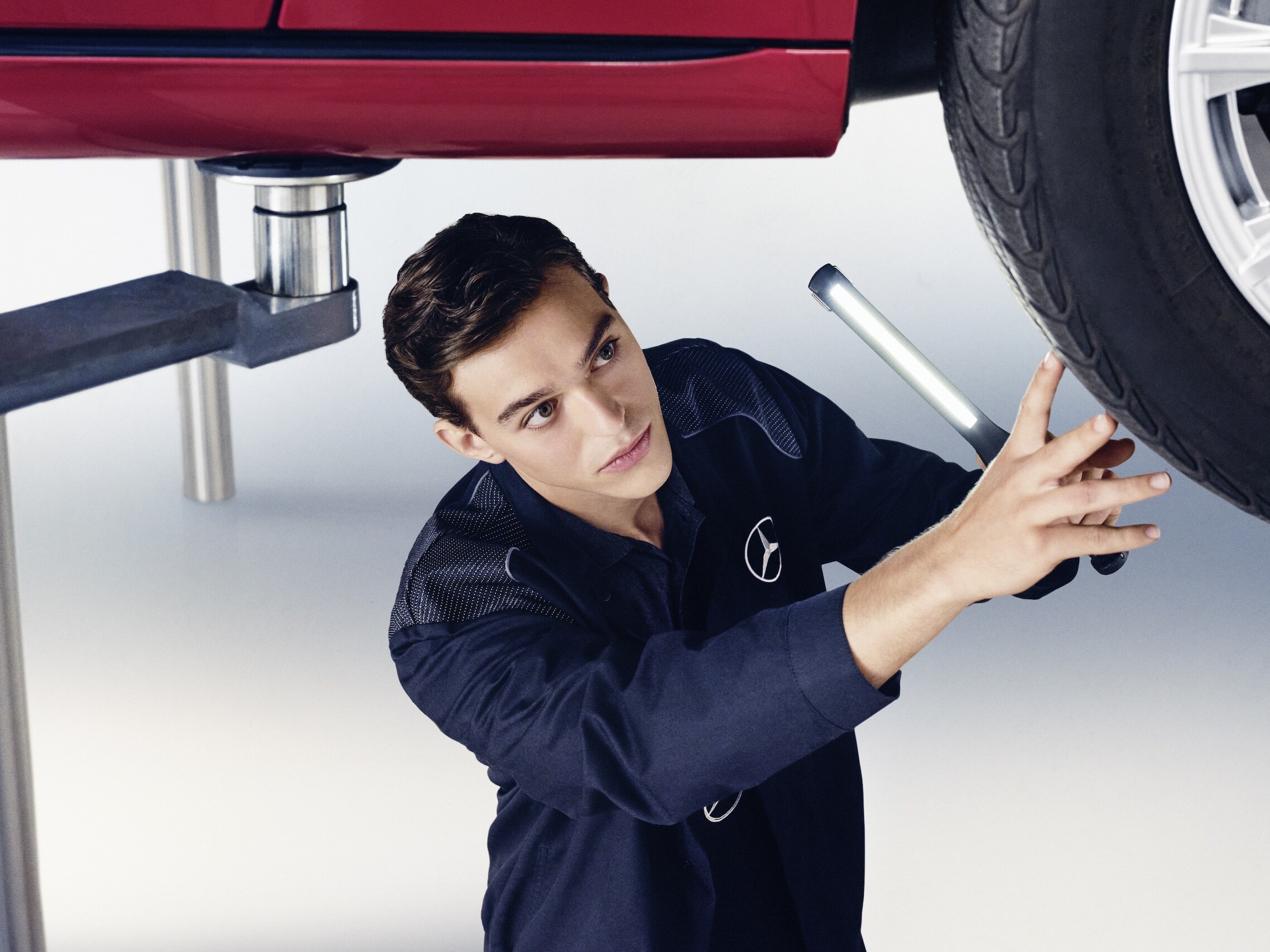 Mercedes-Benz maintenance services