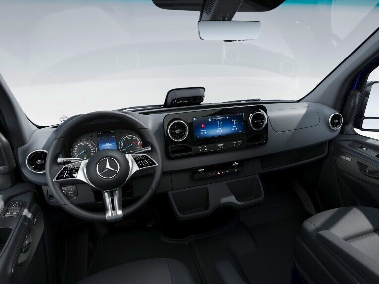 The driver's cab of the Mercedes-Benz eSprinter Panel Van in the PRO equipment line.