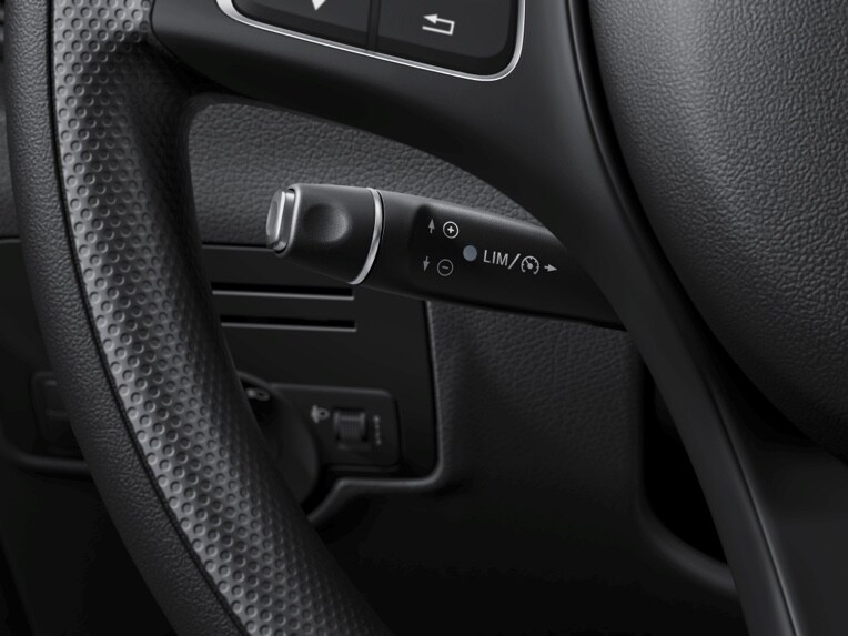 The cruise control system allows relaxed and economical driving, especially on long distances.