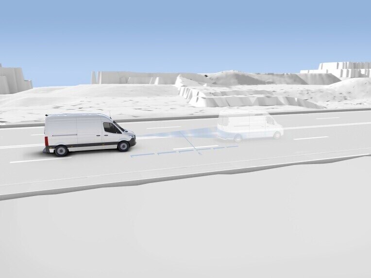 The Active Distance Assist DISTRONIC can maintain the distance to the vehicle in front.