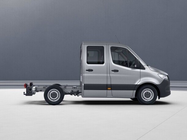 The Sprinter chassis in the compact vehicle length with crewcab.