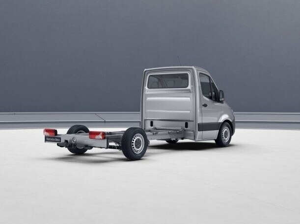 The Sprinter chassis in the long vehicle length with standard cab.