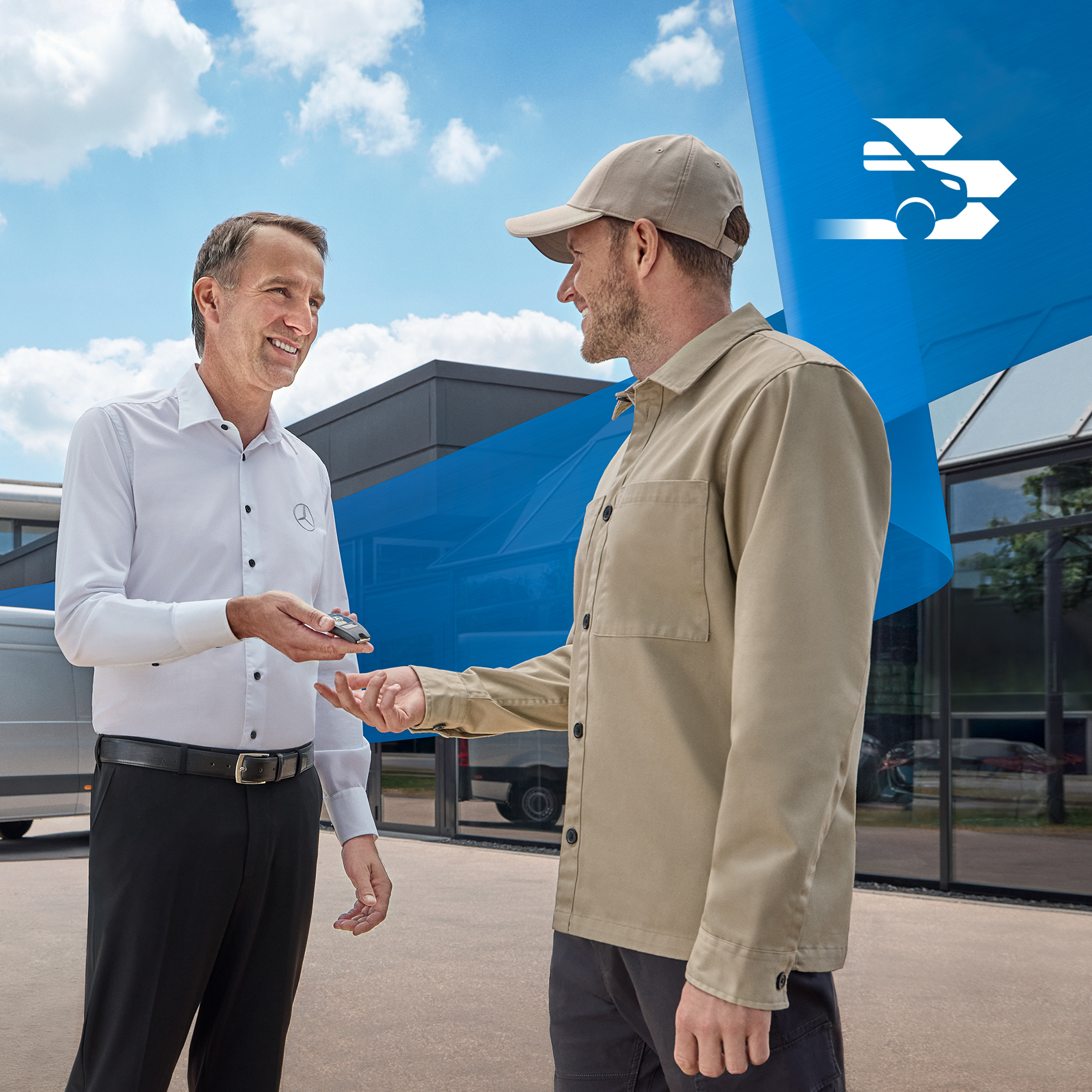 Mercedes-Benz | 便利 兩位男士談論 Mercedes-Benz 出行服務,為客戶提供輕鬆交接和靈活的出行解決方案。