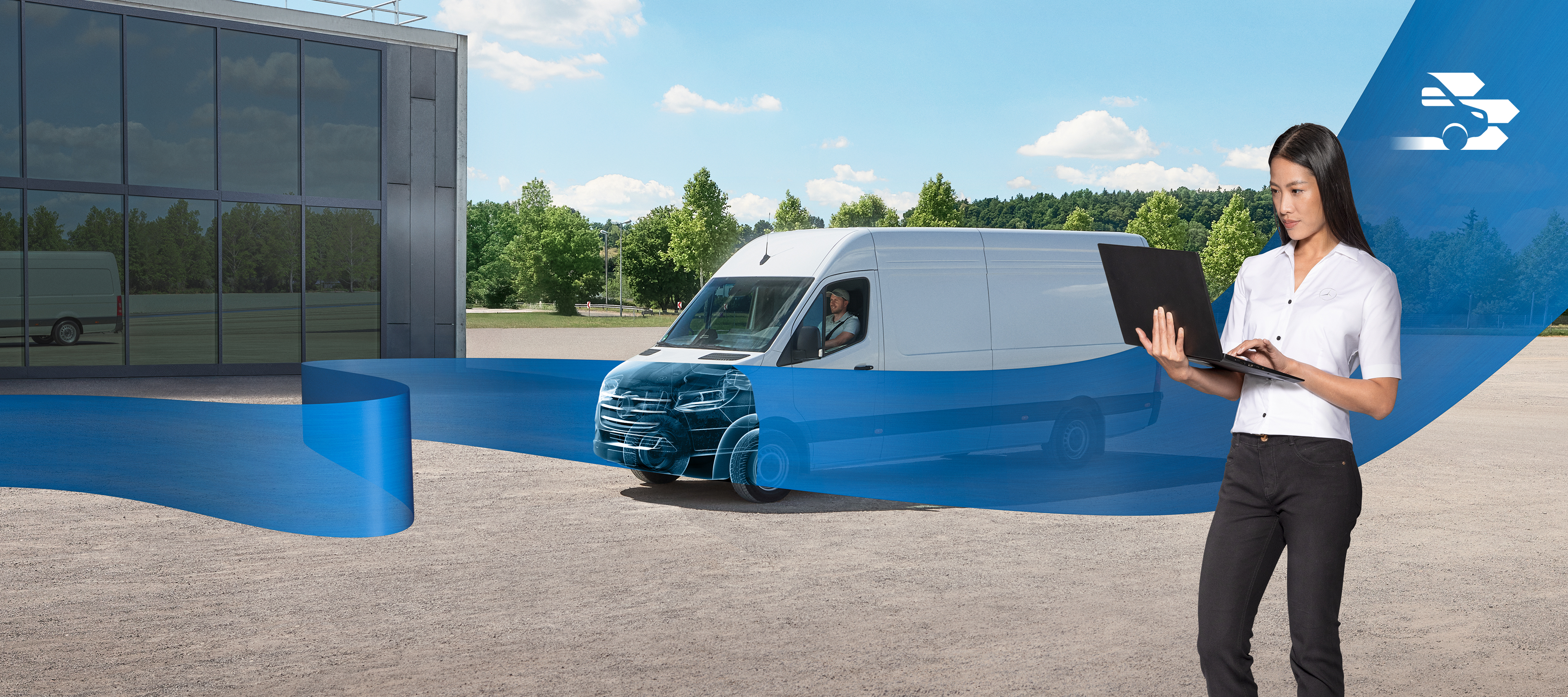Mercedes-Benz | 小型商用車技術 一位女士手中拿著手提電腦站在一輛白色小型商用車前,一條藍色絲帶飄過畫面。透視引擎蓋象徵 Mercedes-Benz 診斷。